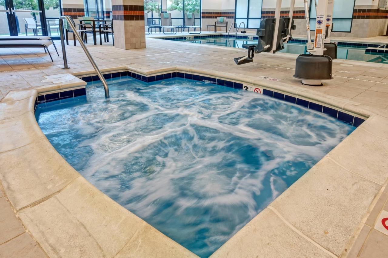 Hotel Courtyard Newport News Airport Exterior foto
